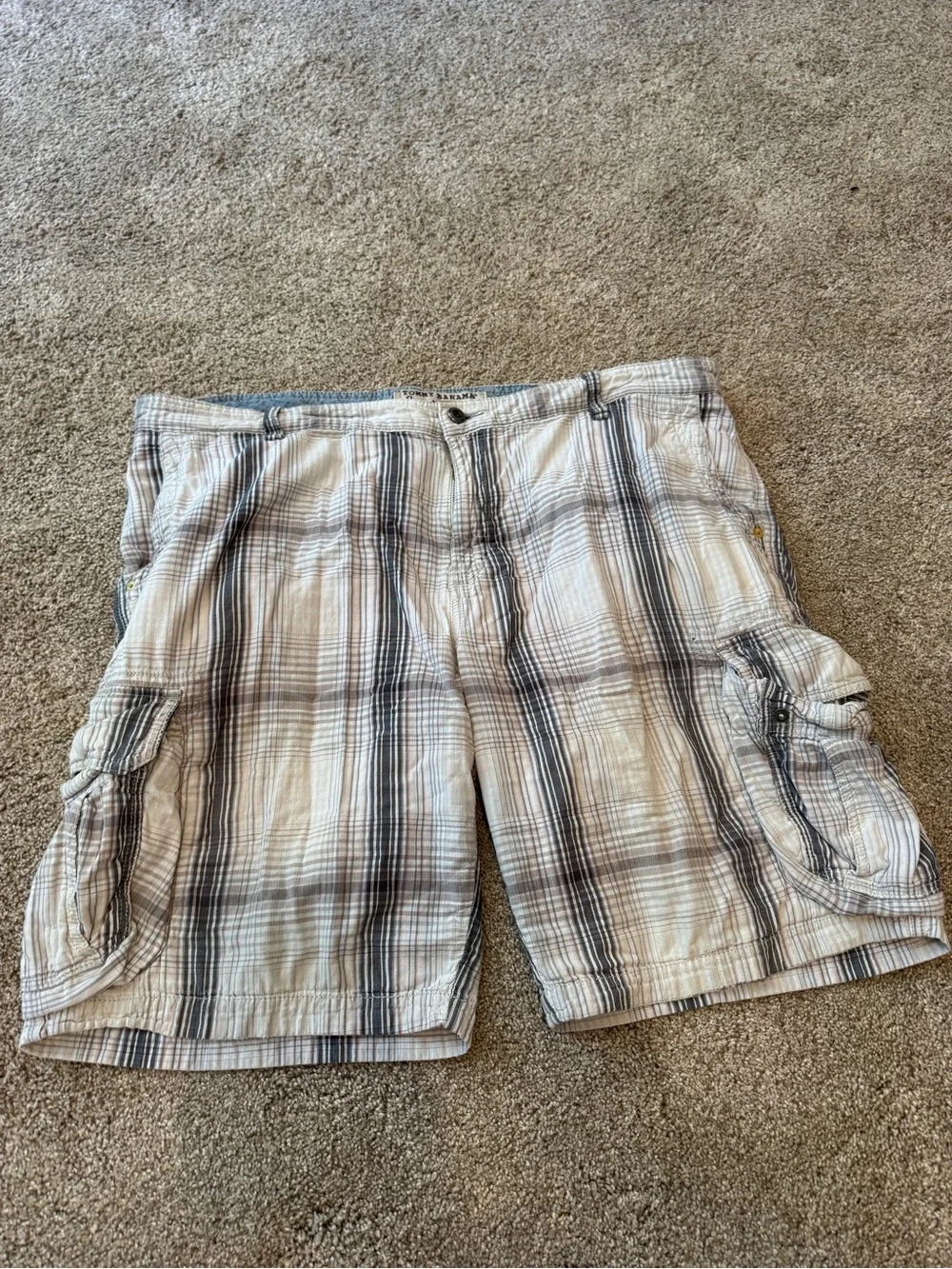 Tommy Bahama Plaid Cargo Shorts - Cream & Gray